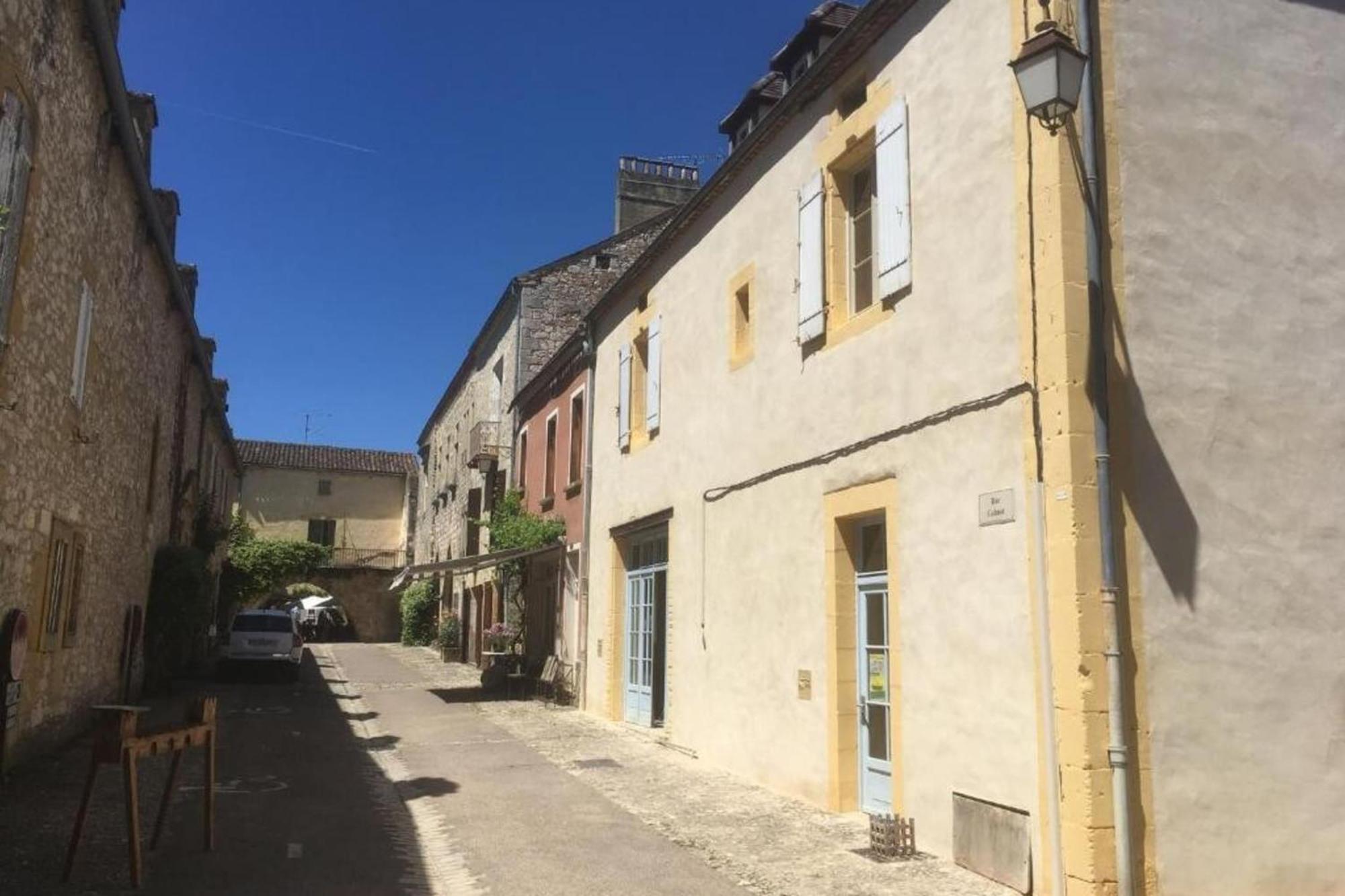Monpazier Situation Ideale Lumineux Terrasse Exterior photo